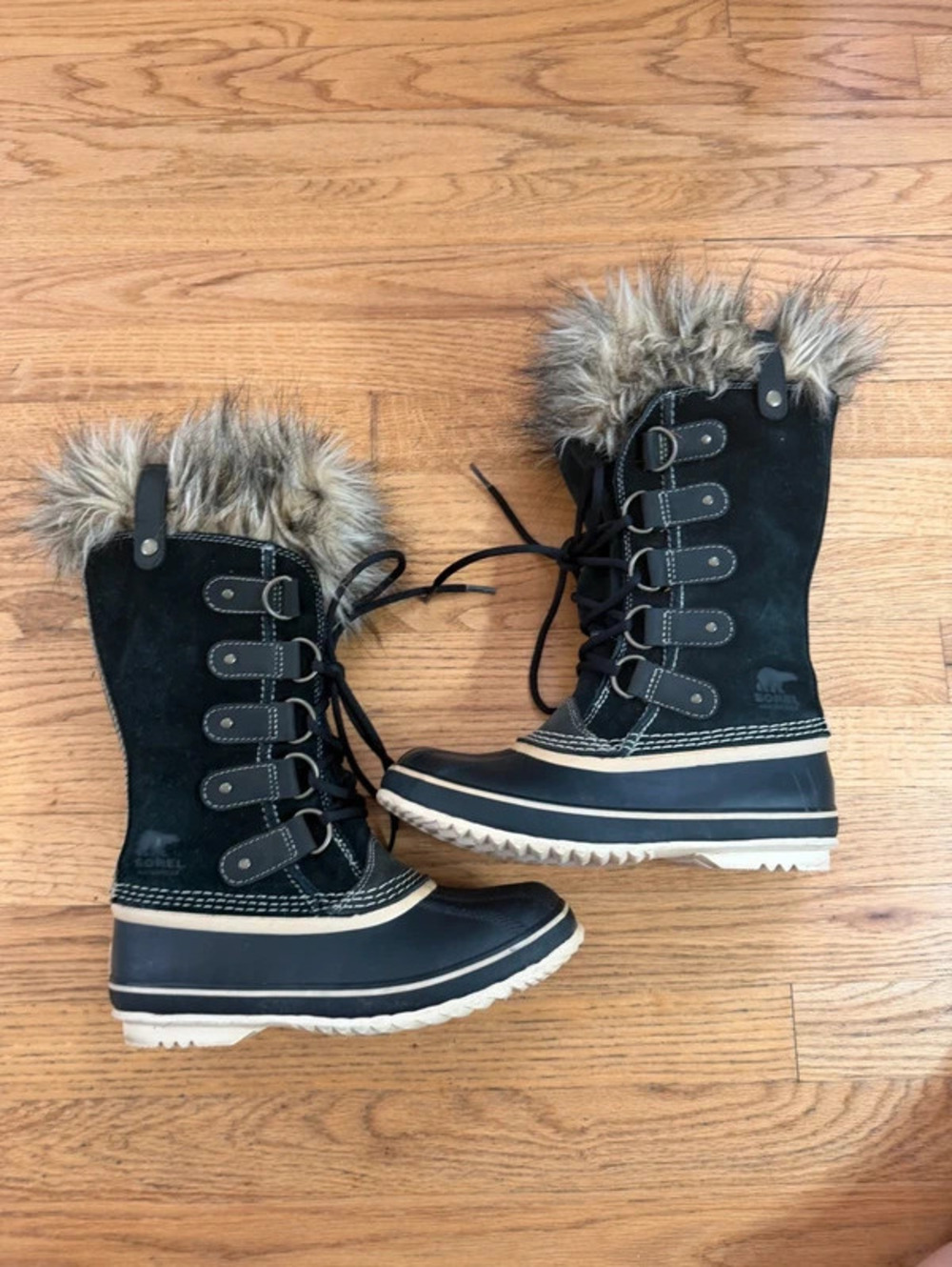 Sorel Women's Joan of Arctic Boots Size 7